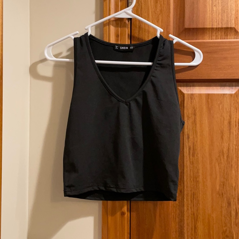 Shein Cropped Black Tank Top Size Medium